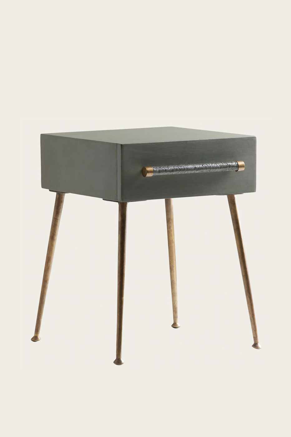 Sängbord MID039 61x43x46 cm