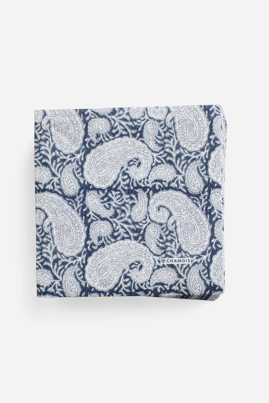 Servett Big Paisley Navy 40x40