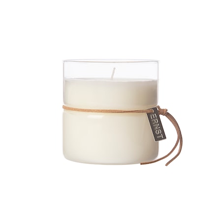 I det enkla Doftljus i glas m midja 240 gr