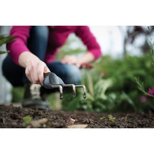 Kultivator Fiskars Premium